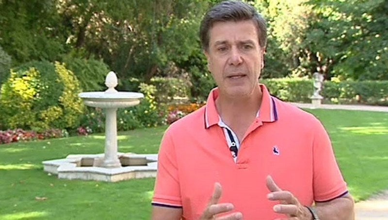 Cayetano Martínez de Irujo acoge a dos familias de refugiados sirios