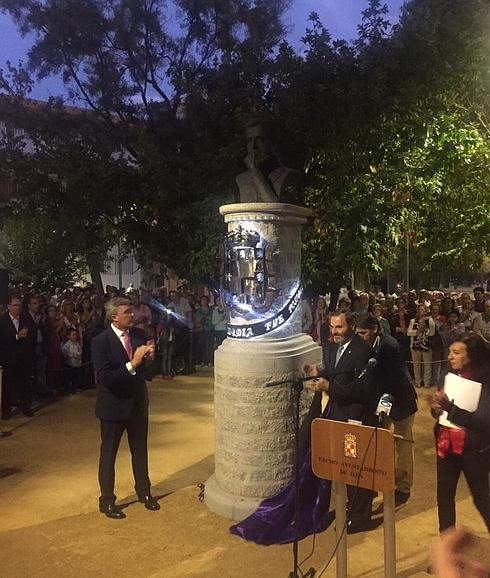 El alcalde inaugura el parque de la Alameda Adolfo Suárez