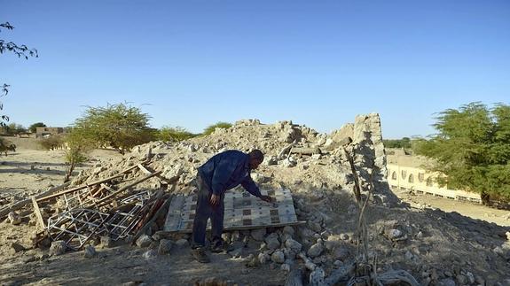 Ruinas del mausoleo deAlfa Moya, en Tombuctú, uno de los destruidos por Al Faqi.