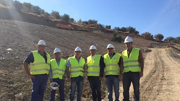 La Junta destaca la inversión para sellar el vertedero de Castillo de Locubín