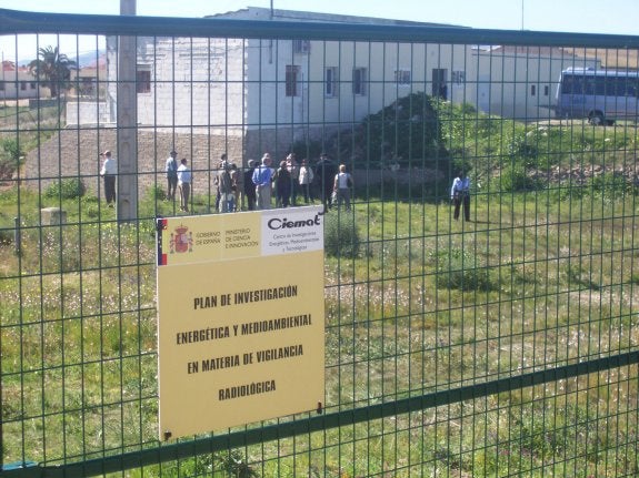 Cuevas, pendiente de la posible limpieza de Palomares y sin detalles de la misma