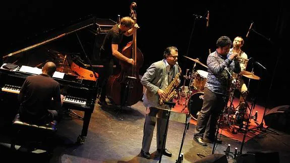 Mahanthappa cierra el Festival de Jazz de Granada, que supera los 10.000 espectadores