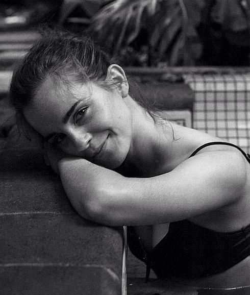 Emma Watson sorprende con una provocativa sesión de fotos
