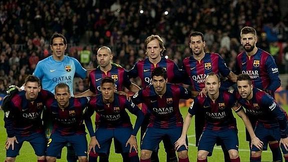 El futbolista del Barcelona que lleva la bandera de España en sus zapatillas