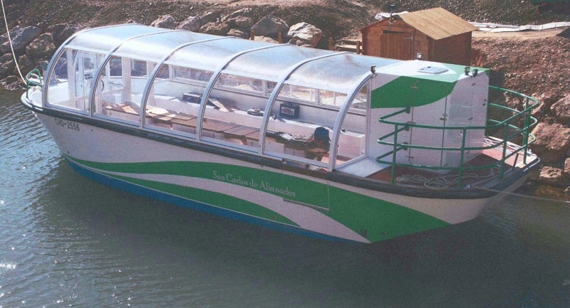 El barco solar del Tranco se botará este sábado y su llegada provocará el corte de la A-319