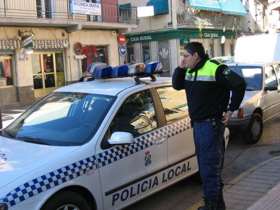 Le piden seis meses de cárcel por dejarle el coche a su primo, menor de edad