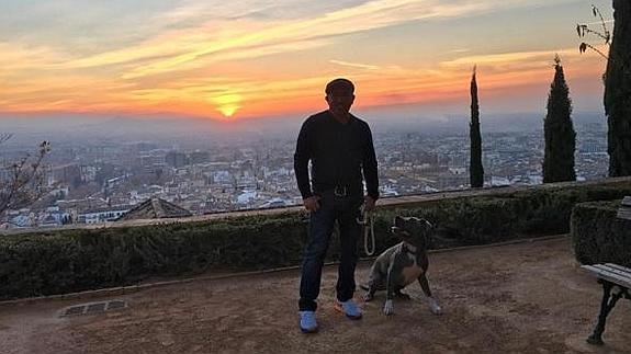 César Millán en el Auditorio Manuel de Falla.