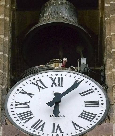 Lanzamiento de la pava, el año pasado.