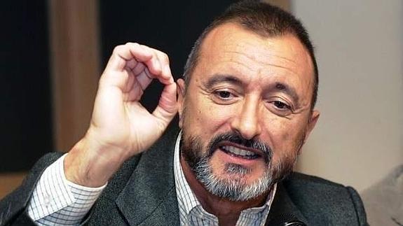 Pérez Reverte: "El día que en España haya un juicio de Núremberg cultural, van a faltar sogas"