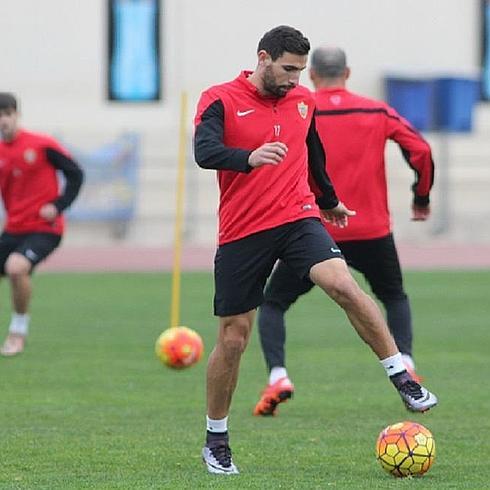 El Almería trabaja con la mente puesta en reaccionar