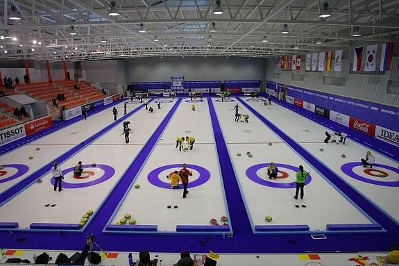 Vista aérea del pabellón de curling.