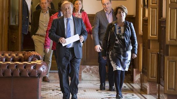 Torres Hurtado, tras presentar su dimisión