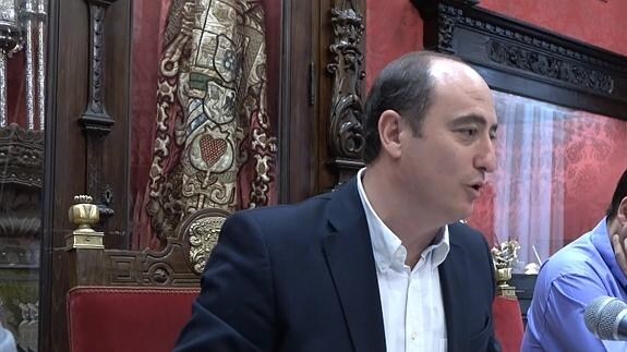 Juan García Montero cree que el PP pasará el resto del mandato en la oposición