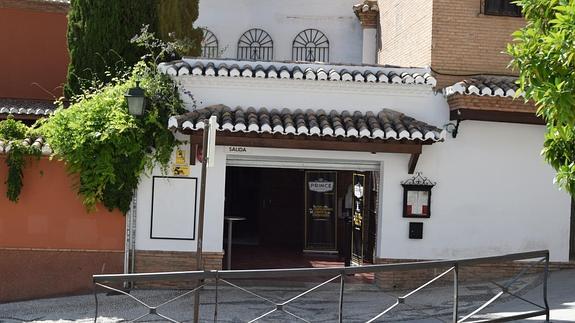 Entrada de la sala Prince.