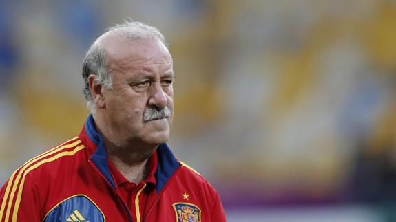 Vicente del Bosque comunica a Villar que deja la Selección