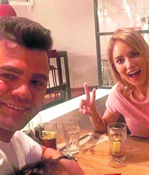 Alba Carrillo se refugia en su ex, Fonsi Nieto