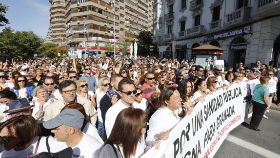La cabecera de la marcha, en la avenida Constitución. 