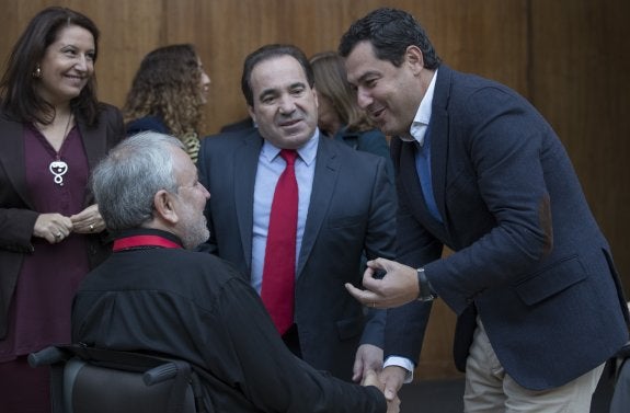 El líder del PP andaluz, Juanma Moreno, ayer en el Parlamento.