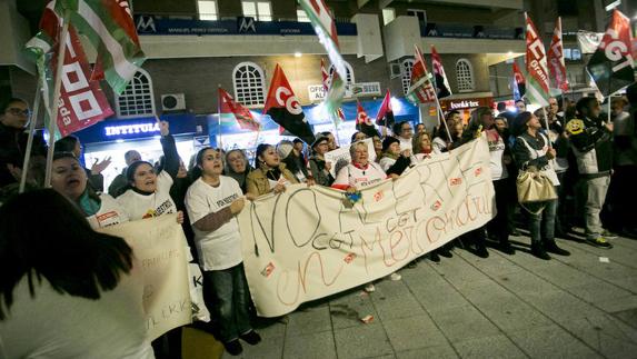 Protesta contra el ERTE de Mercomotril