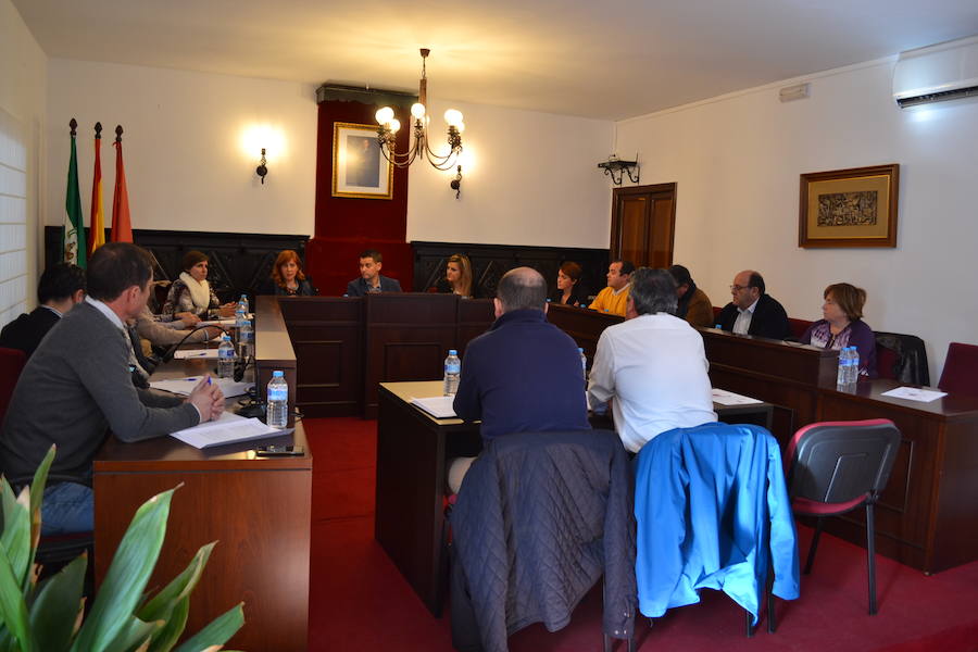 18 alcaldes se unen para pedir la finalización de las obras de la A-32