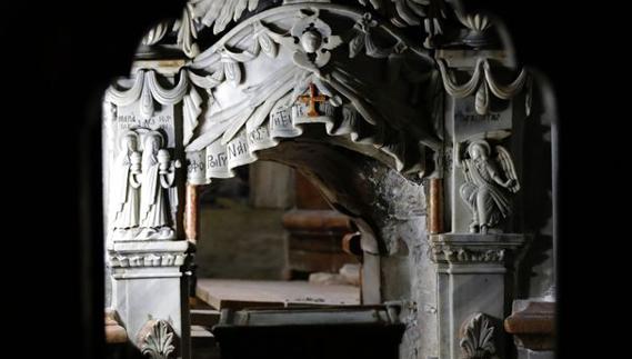 Sorprendente hallazgo en la tumba de Cristo tras 500 años cerrada
