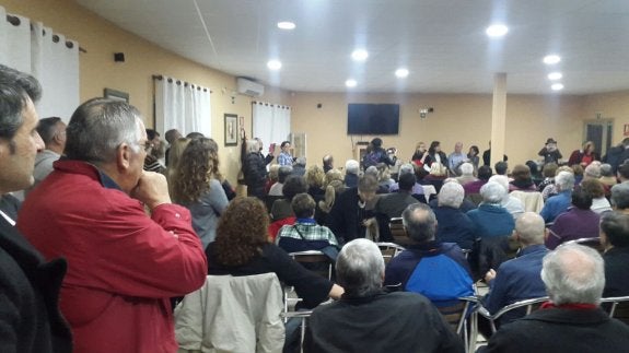 Reunión celebrada el pasado día 1 para la constitución de la plataforma de críticos de Sevilla.