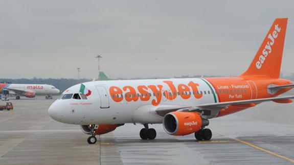 Fechas y precios 'bajo coste' para los vuelos a Milán y Manchester desde Granada