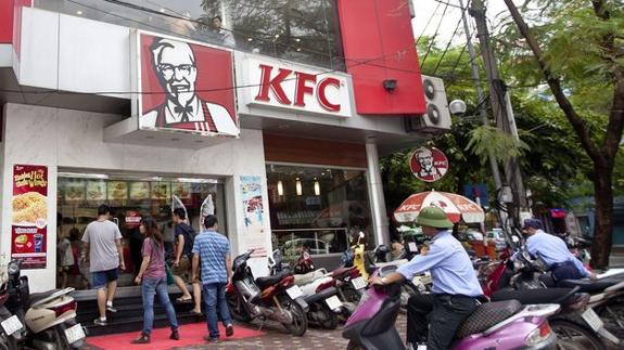 KFC prevé crear 3.600 empleos en Esaña y abrir 120 restaurantes en 3 años