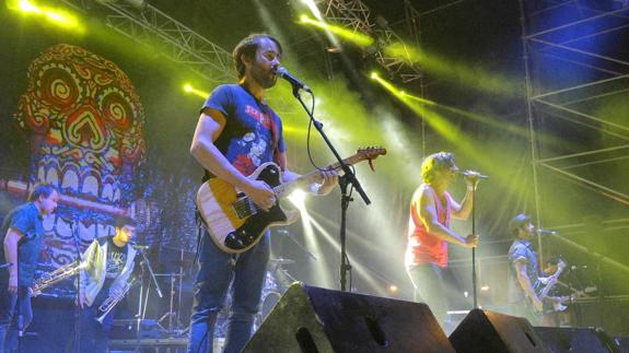 El Zaidín recoge más de cinco mil firmas en su campaña de apoyo al Festival de Rock