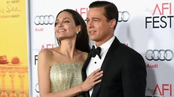 Aseguran que el divorcio de Angelina Jolie y Brad Pitt fue una farsa