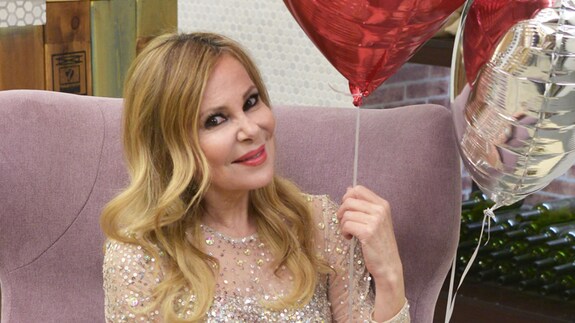 Ana Obregón buscará el amor en 'First Dates' y llegan muchos más famosos