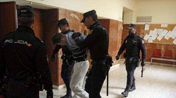 Dosanu P, el pasado 8 de febrero tras agredir a un policía e intentar huir.