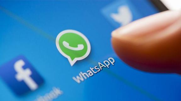 Un español salva la vida a una conocida al darse cuenta por Whatsapp de que estaba en peligro