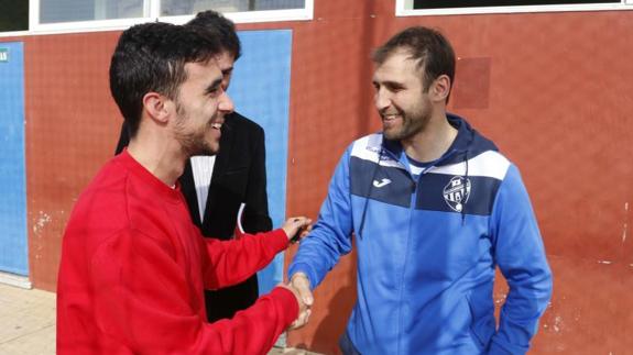 Un jugador andaluz se reencuentra con su 'ángel de la guarda', el rival que le salvó vida