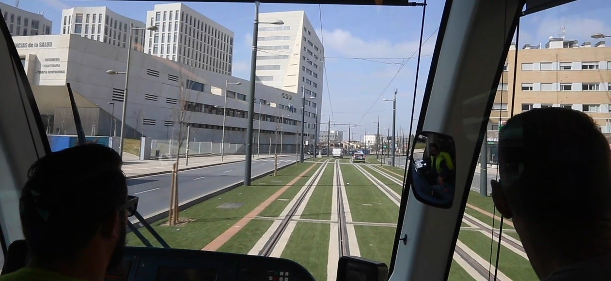 Así ha sido el primer viaje completo del metro de Granada