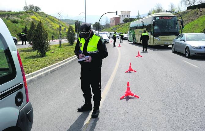 Registran 86 infracciones en la campaña de control de uso de cinturones de seguridad