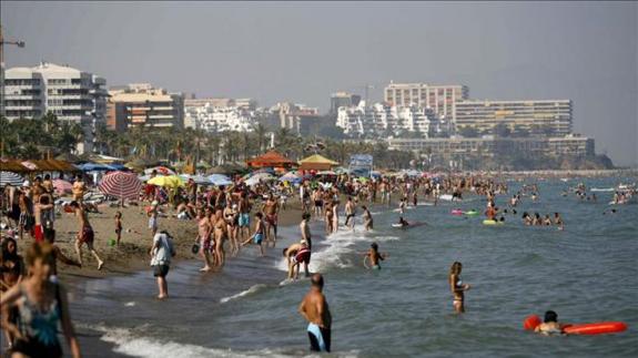 800 estudiantes portugueses destrozan un hotel en Torremolinos
