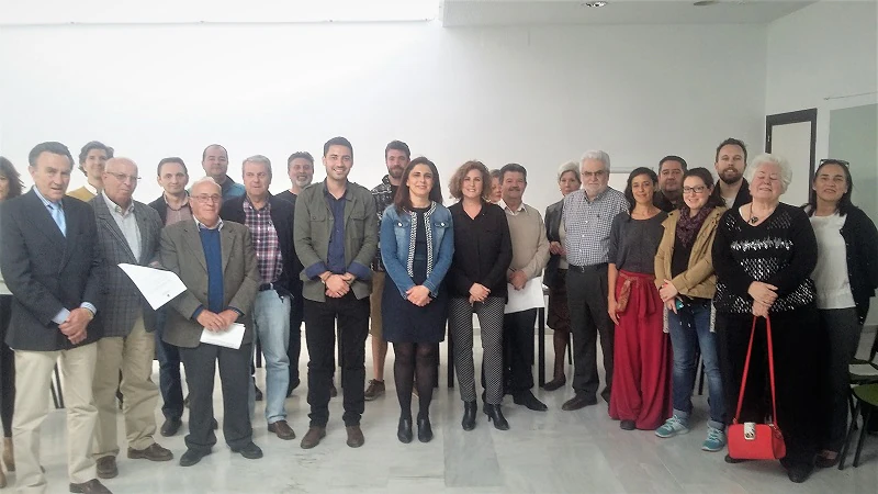 Los participantes en el Consejo de Participación del Centro Cívico de Marqués de Mondéjar, tras la primera reunión mantenida.