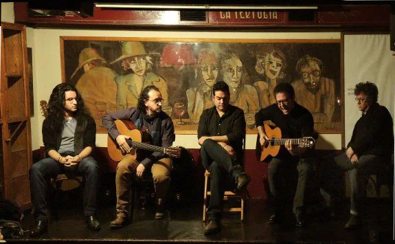 Un concierto en La Tertulia, sala que cumple 37 años.