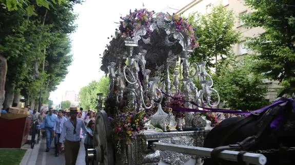 Sábado rociero y de procesiones en Jaén