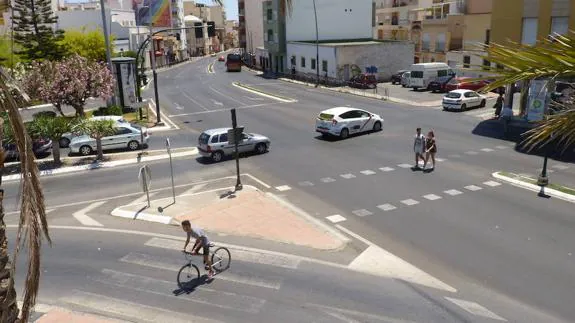 El Ayuntamiento licita el proyecto para una rotonda en Carretera de Ronda