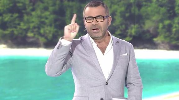 «¡Qué tontería meter a los niños tan temprano en la cama, los estamos 'apollardando'!»