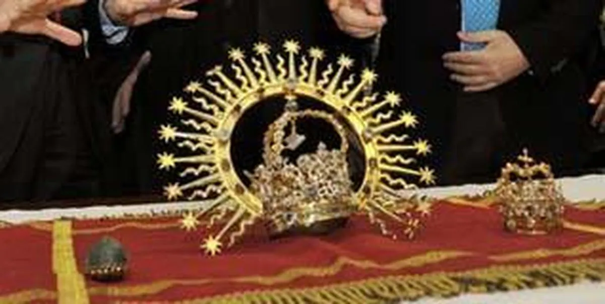 Localizadas las coronas robadas y otras joyas robadas a la Virgen de la Fuencisla en Segovia