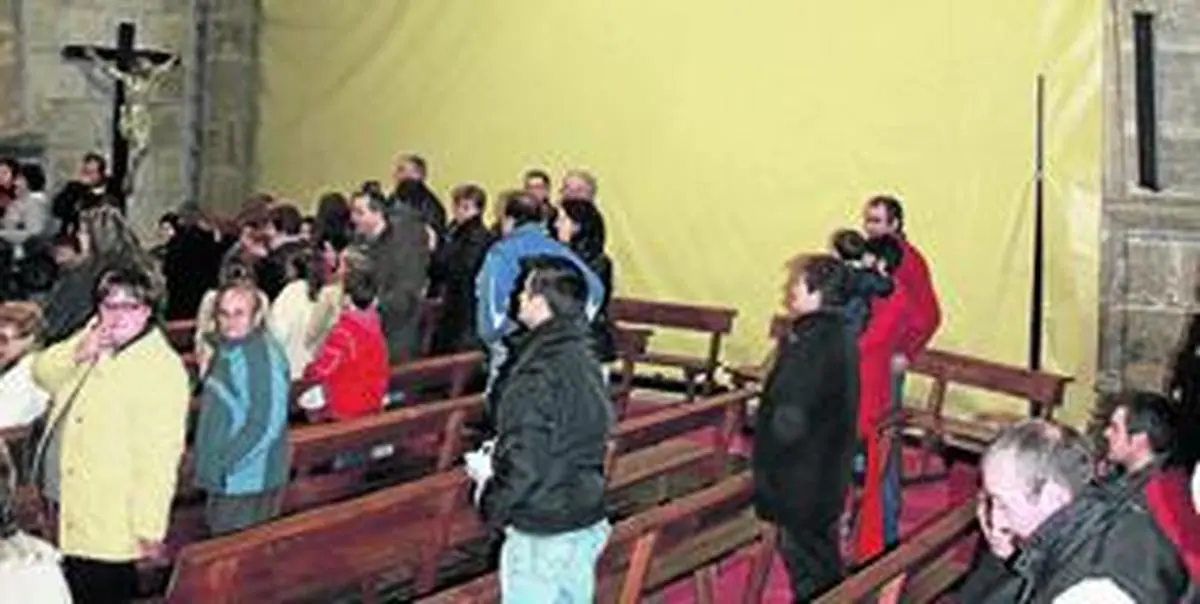 El cierre de una iglesia en Cespedosa de Tormes supone a la parroquia un gasto de 3.000 euros al mes