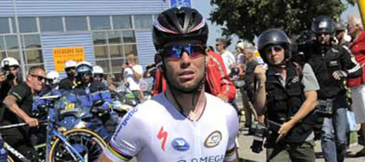Cavendish gana al sprint la decimotercera etapa