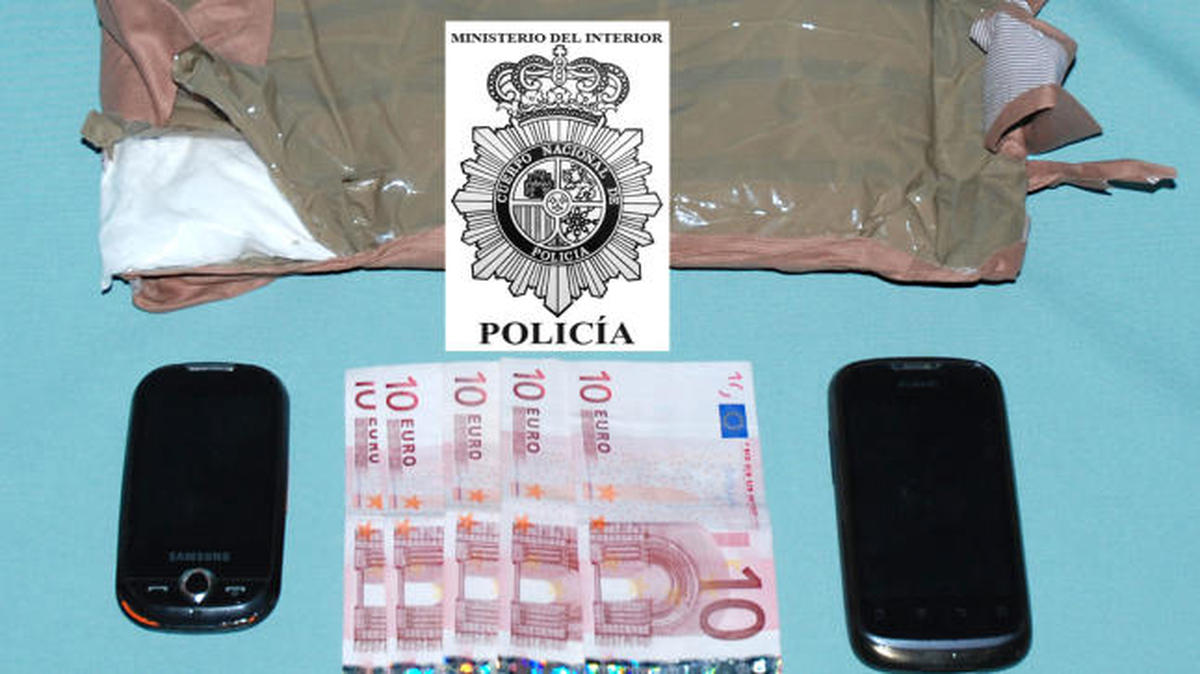 Detenido un súbdito boliviano con casi un kilo de cocaína