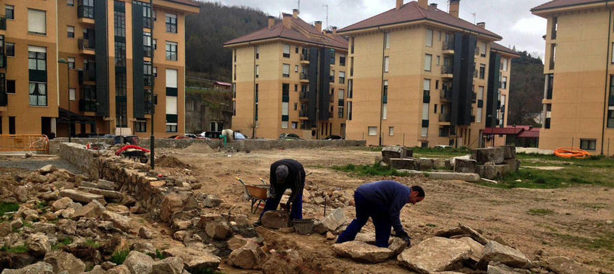 El Ayuntamiento creará un zona de ocio en la escombrera de La Fabril