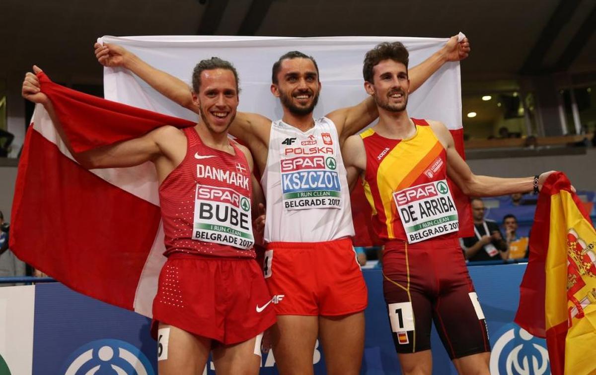 El salmantino Álvaro de Arriba, medalla de bronce en los 800m. en el Europeo de Belgrado