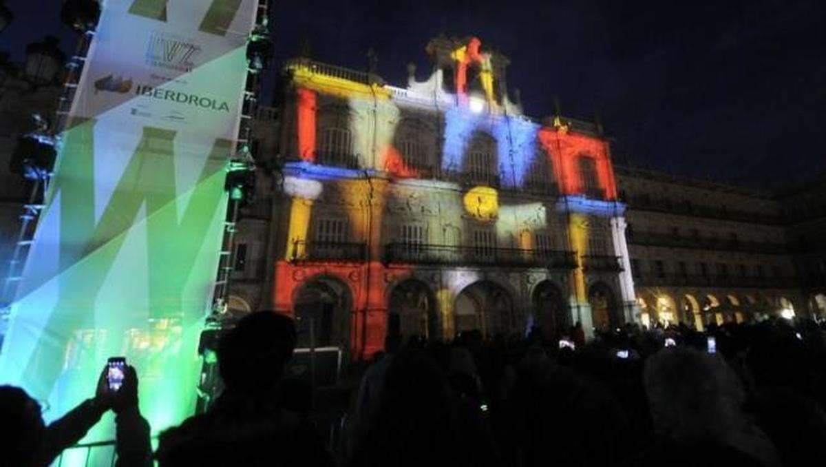 El Ayuntamiento y la Casa de las Conchas, de nuevo escenarios del Festival de la Luz