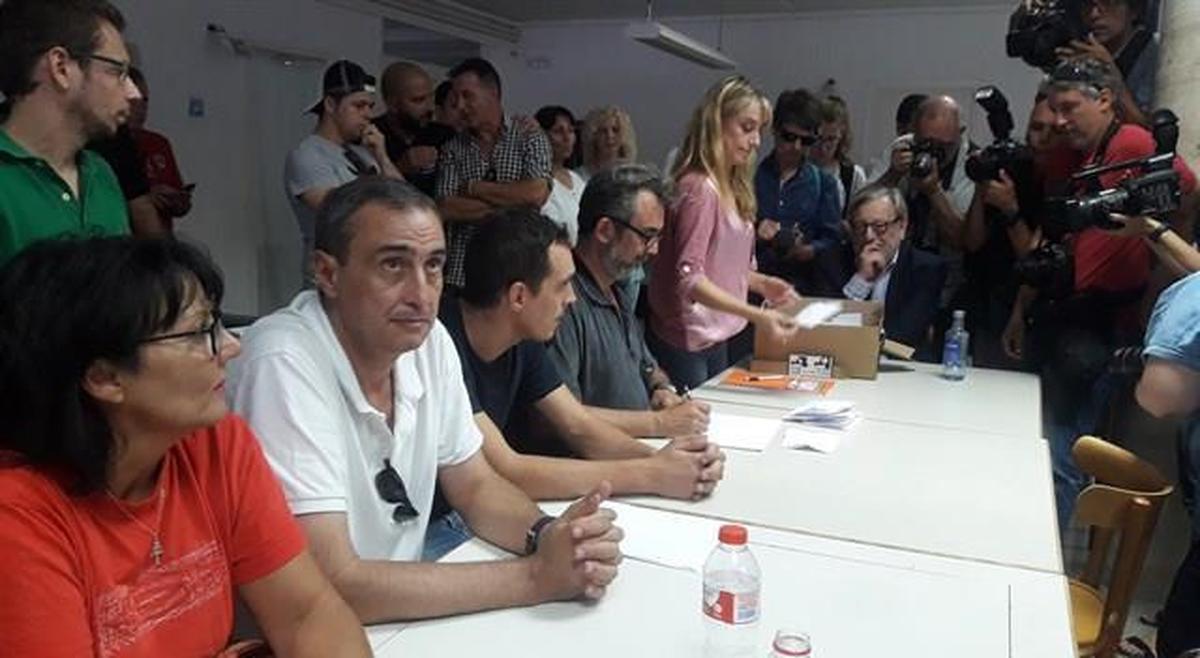 Huelga indefinida en El Prat: los vigilantes rechazan la propuesta de mediación